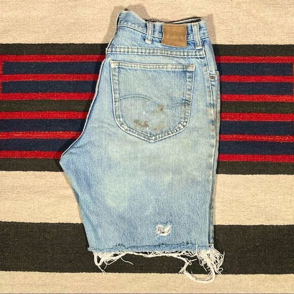 32w Vintage‎ 90s Trashed Lee Cutoffs - Picture 1 of 9